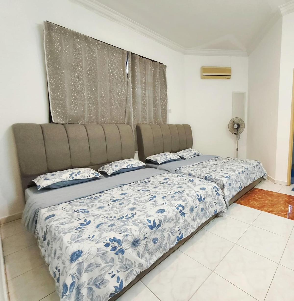 5 Min To Town Pasir Puteh 5br 22pax Rumah percutian