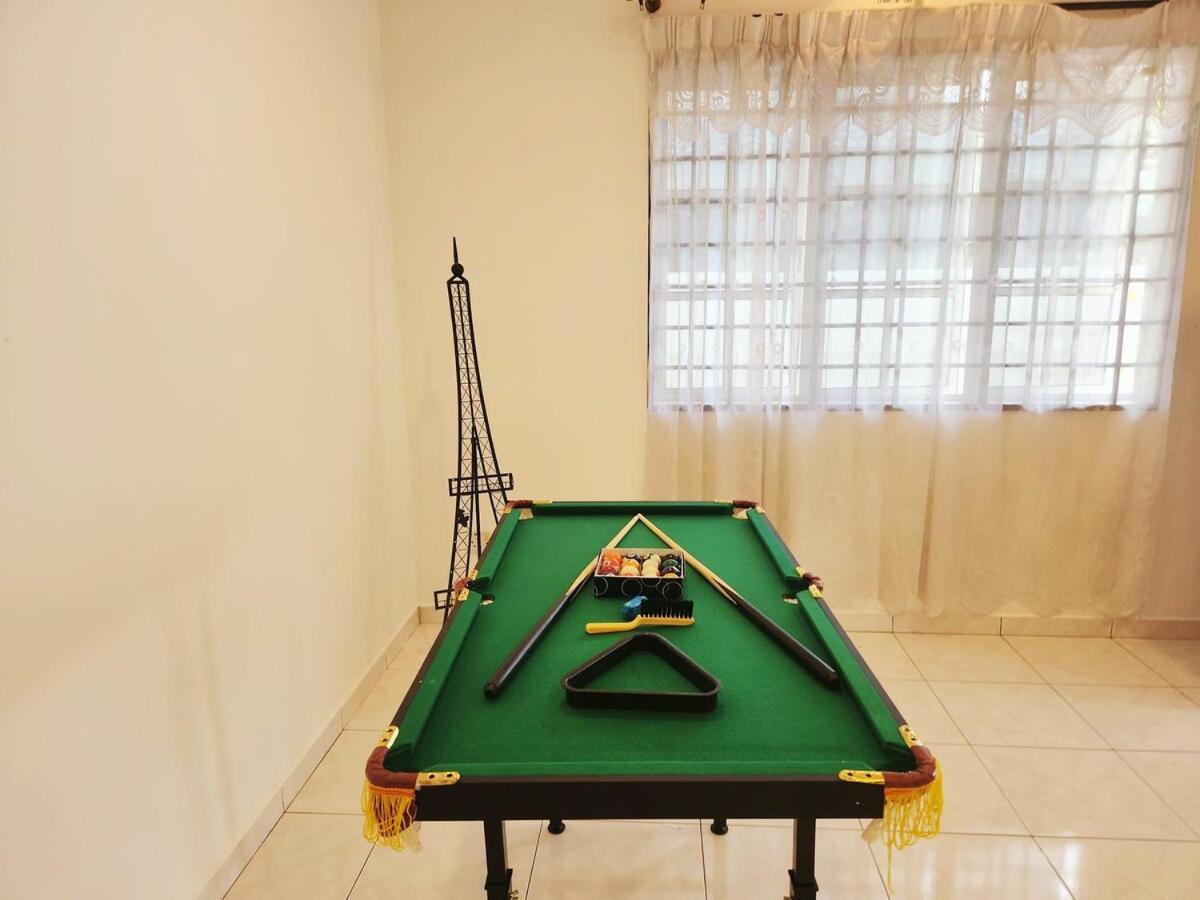 5 Min To Town Pasir Puteh 5br 22pax